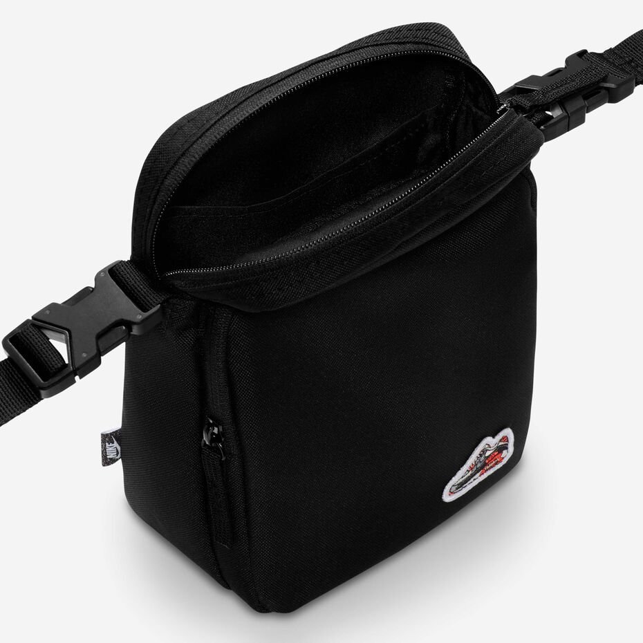 Nike Air Max 90 Heritage
Cross-Body Bag – Image 4